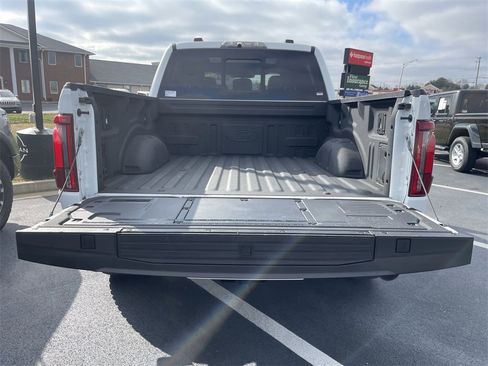 Used 2024 Ford F150 Raptor image 24