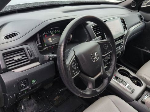 Used 2023 Honda Passport EX-L image 10