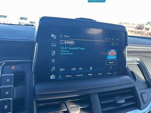 Used 2024 Chevrolet Tahoe RST w/ Luxury Package image 12