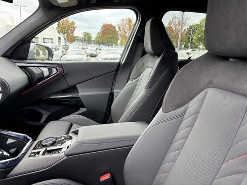 Used 2026 BMW X3 xDrive30 w/ Premium Package image 15