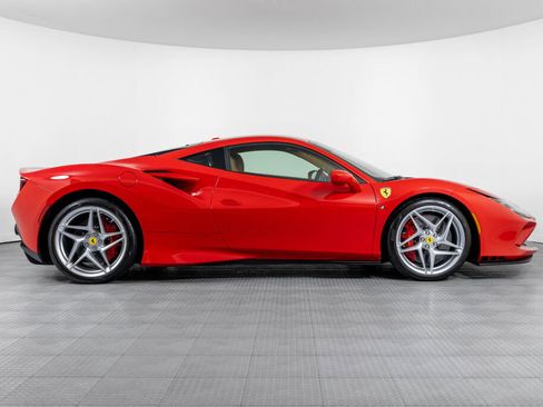 Certified 2020 Ferrari F8 Tributo image 23