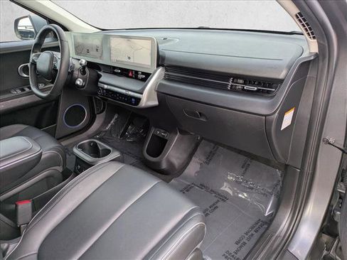Certified 2022 Hyundai Ioniq 5 SEL image 17