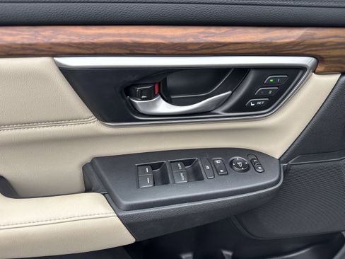 Used 2019 Honda CR-V EX-L image 8