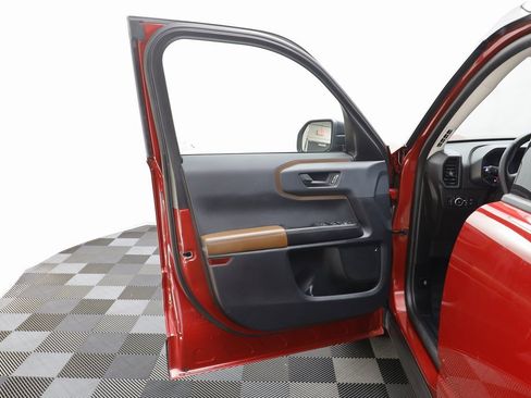 Used 2021 Ford Bronco Sport Outer Banks image 5