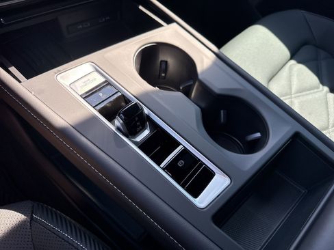 New 2026 Volkswagen Atlas Cross Sport SE image 17