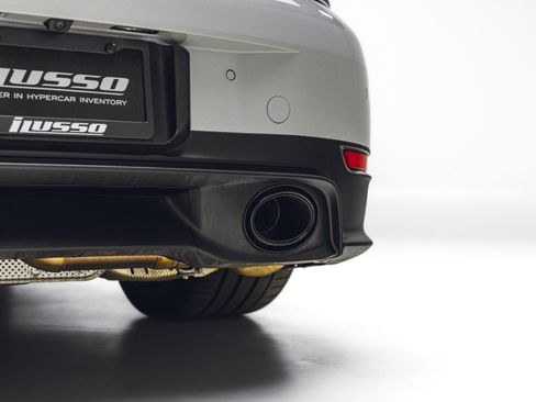 Used 2025 Porsche 911 Carrera RWD image 23