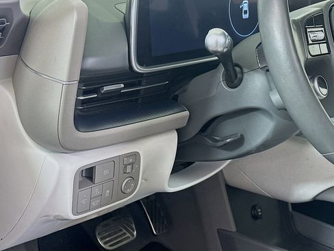 Used 2023 Hyundai Ioniq 6 Limited image 17