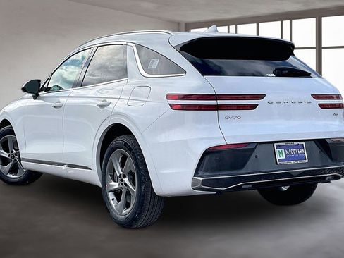 New 2026 Genesis GV70 2.5T Select image 3