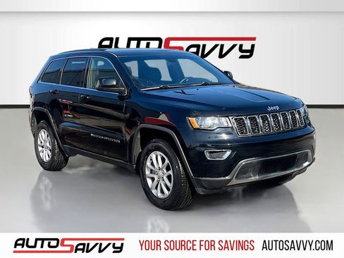 Used 2022 Jeep Grand Cherokee Laredo X AWD/4WD image 1