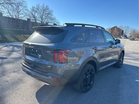 Used 2024 Kia Sorento SX image 4