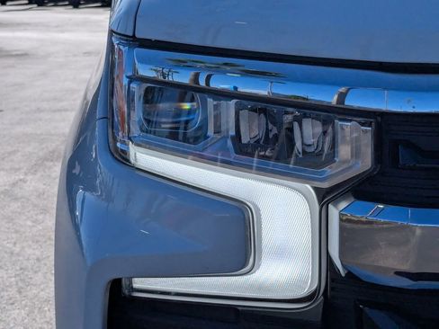 Used 2022 Chevrolet Silverado 1500 LT image 10