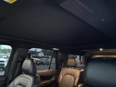 Used 2023 Ford Expedition Max Limited RWD image 20