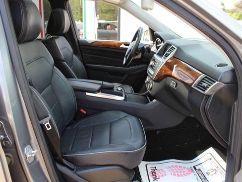Used 2013 Mercedes-Benz ML 350 4MATIC image 25