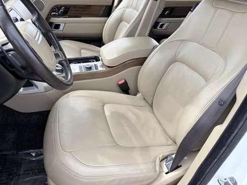 Used 2018 Land Rover Range Rover HSE AWD/4WD image 6