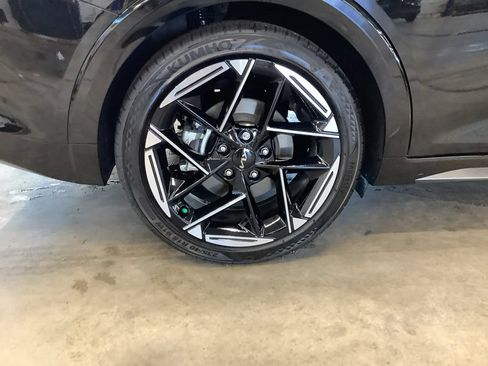 Used 2025 Kia K4 EX w/ GT-Line Premium Package FWD image 11