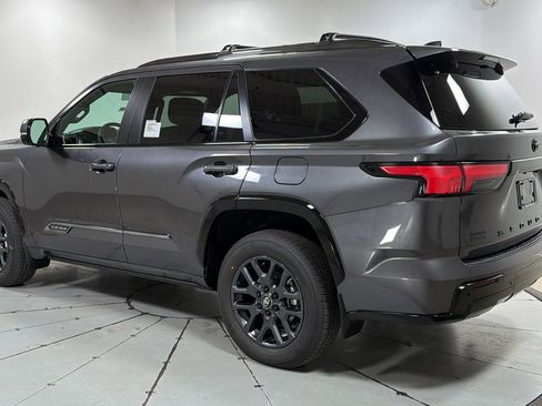 New 2026 Toyota Sequoia Platinum image 7