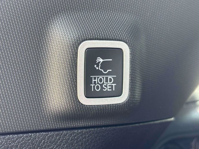 New 2026 Jeep Grand Cherokee Laredo X AWD/4WD image 38