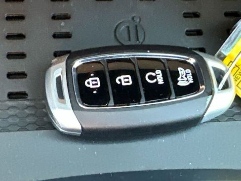 New 2026 Hyundai Venue SEL image 32