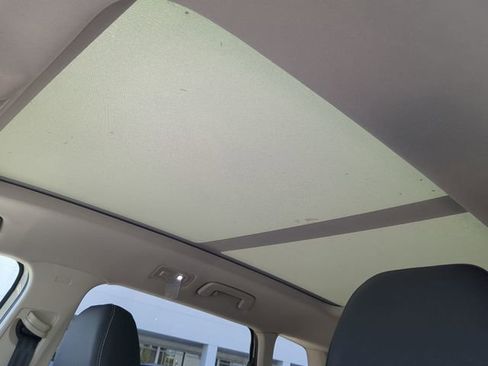 New 2026 Volkswagen Taos SE image 20