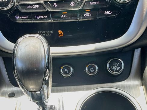 Used 2017 Nissan Murano Platinum w/ Platinum Technology Package FWD image 21