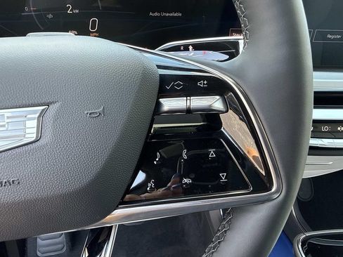 New 2026 Cadillac Lyriq Premium Luxury AWD/4WD image 32