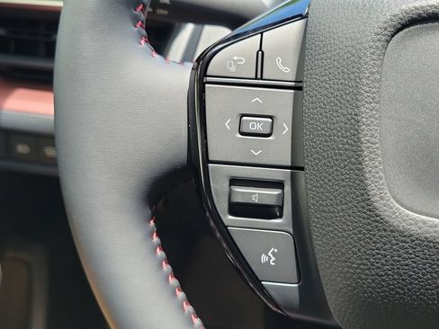 New 2026 Toyota Prius Plug-In Hybrid FWD image 9