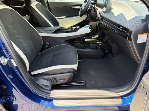 Used 2023 Kia EV6 GT-Line w/ GT-Line Suede Seat Package RWD image 25