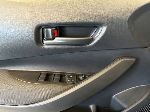 Used 2024 Toyota Corolla LE w/ LE Convenience Package FWD image 19