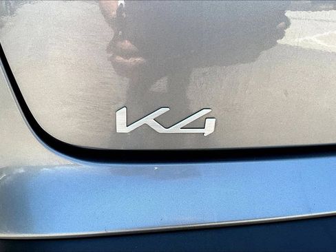 Used 2025 Kia K4 FWD image 23