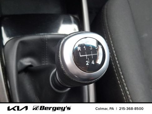 Used 2013 Kia Soul + FWD image 18