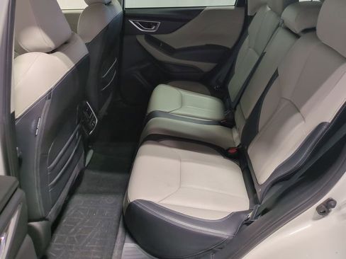 Used 2022 Subaru Forester Limited image 24