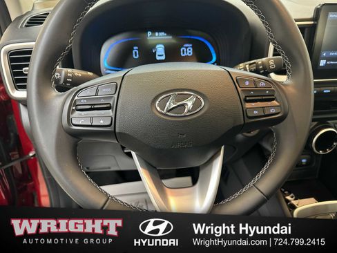 Certified 2025 Hyundai Venue SEL image 20