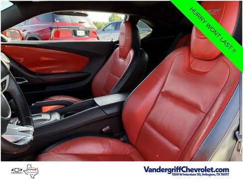 Used 2010 Chevrolet Camaro SS w/ RS Package RWD image 22