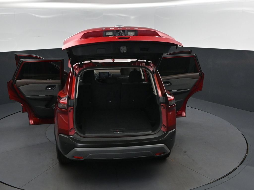 Used 2021 Nissan Rogue SV FWD image 48