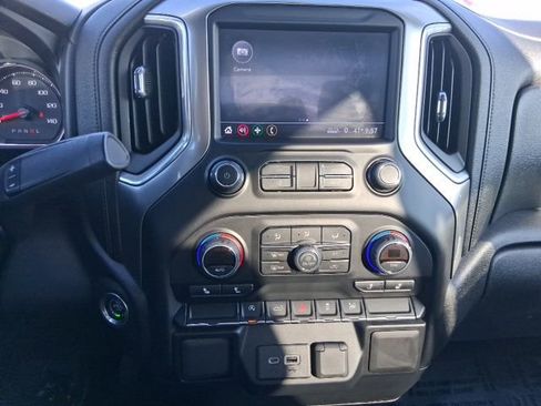 Used 2019 Chevrolet Silverado 1500 RST w/ All-Star Edition image 21