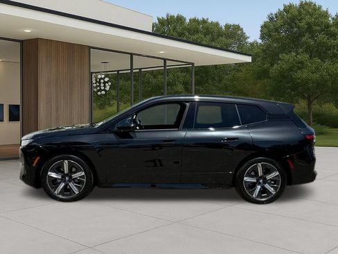 Used 2026 BMW iX xDrive60 AWD/4WD image 14