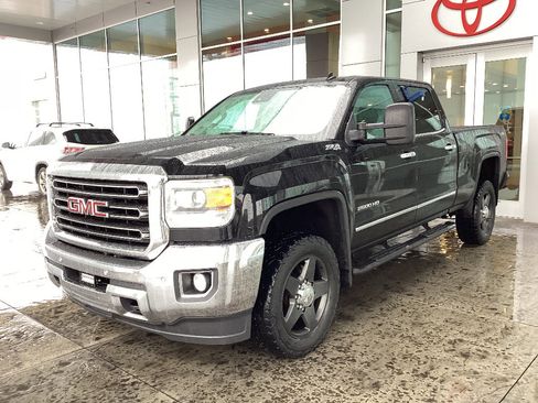 Used 2015 GMC Sierra 2500 SLT image 4