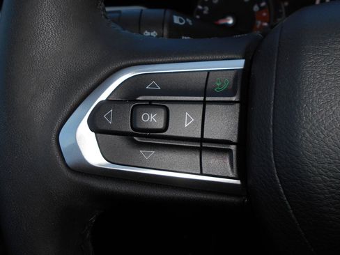 Certified 2023 Jeep Compass Limited AWD/4WD image 16