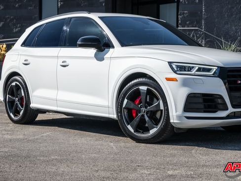 Used 2020 Audi SQ5 Premium Plus w/ Premium Plus Package image 41