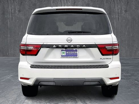 Used 2023 Nissan Armada Platinum w/ Captain's Chairs Package image 5