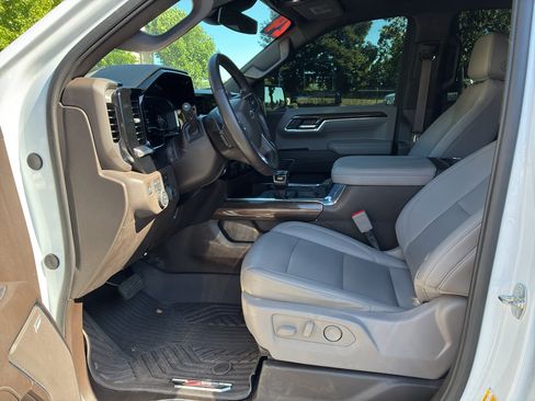Used 2024 Chevrolet Silverado 1500 RST w/ All Star Edition Plus AWD/4WD image 21
