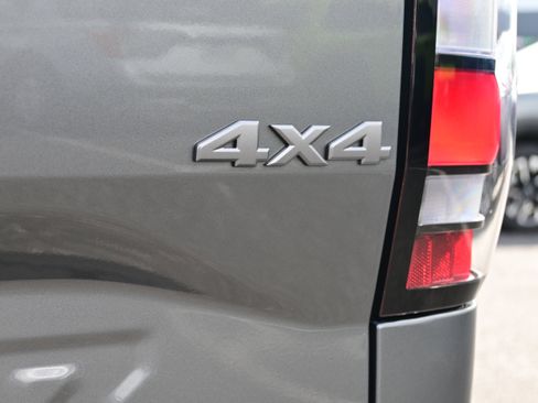 New 2026 Nissan Frontier SV w/ All-Weather Content Package image 10