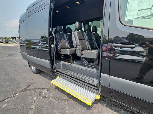 New 2025 Mercedes-Benz Sprinter 2500 image 8
