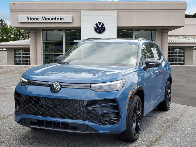 New 2026 Volkswagen Tiguan SE R-Line FWD 360° Tour