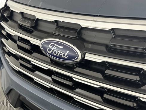 Used 2026 Ford Explorer Active w/ Active Comfort Package RWD image 13