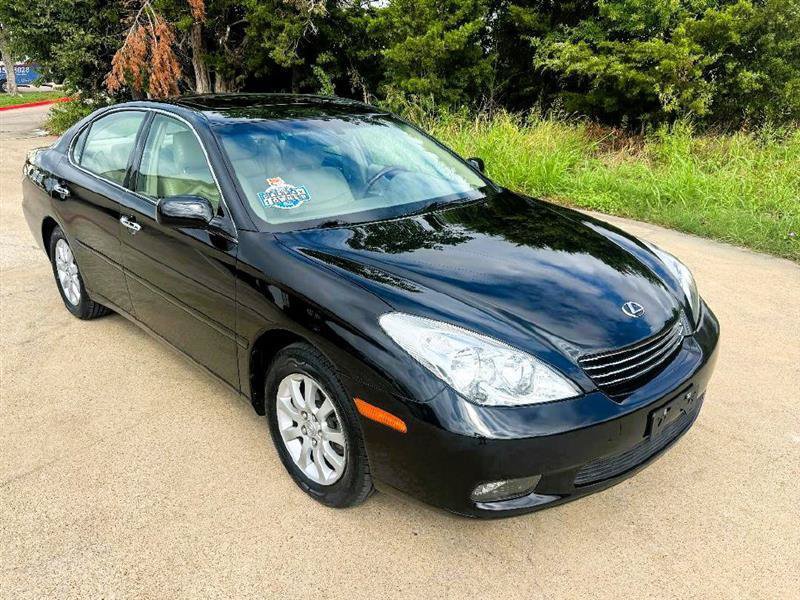 Used 2002 Lexus ES 330 FWD image 2