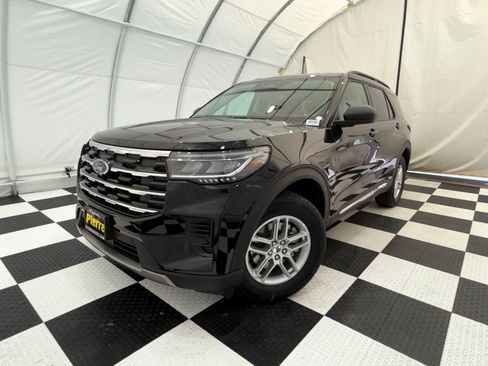 New 2025 Ford Explorer Active image 1