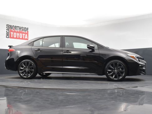 Used 2025 Toyota Corolla SE FWD image 27