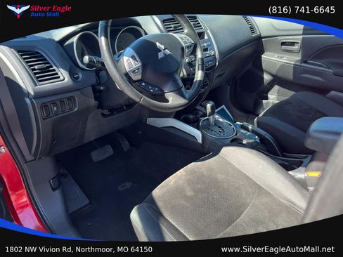 Used 2013 Mitsubishi Outlander Sport ES FWD image 5