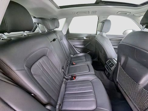 Used 2019 Audi Q5 2.0T Premium AWD/4WD image 27